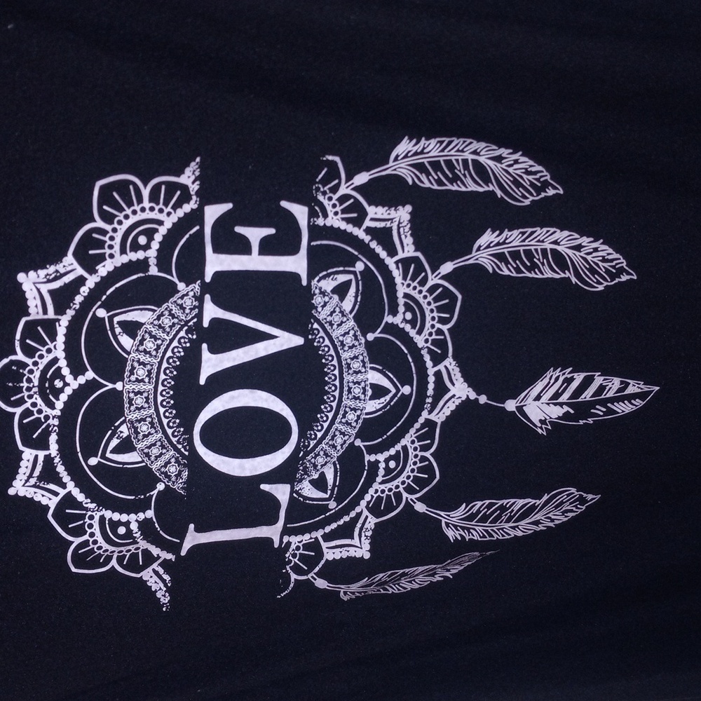 No Boundaries open back LOVE tank - Picture 5 of 5